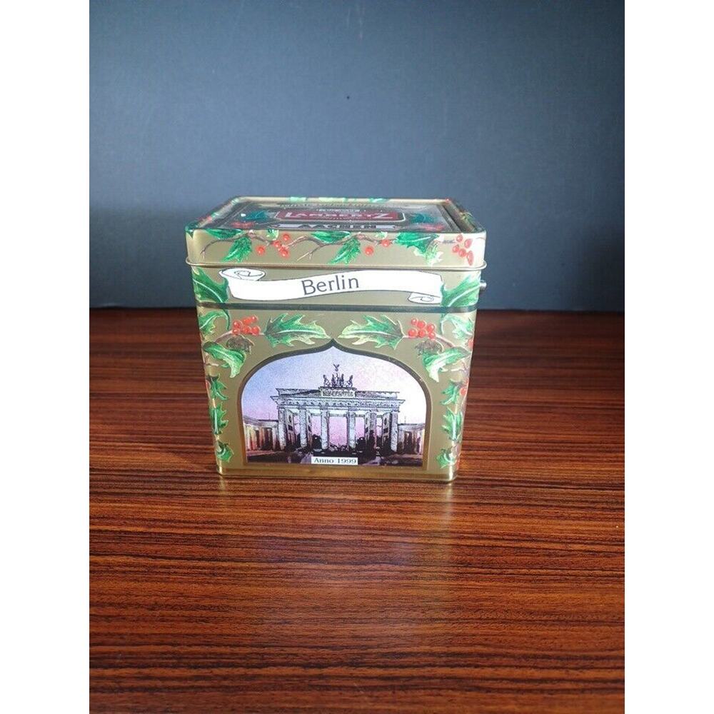 Lambertz Music Box Tin - O' Christmas Tree Song German Landmarks DH689